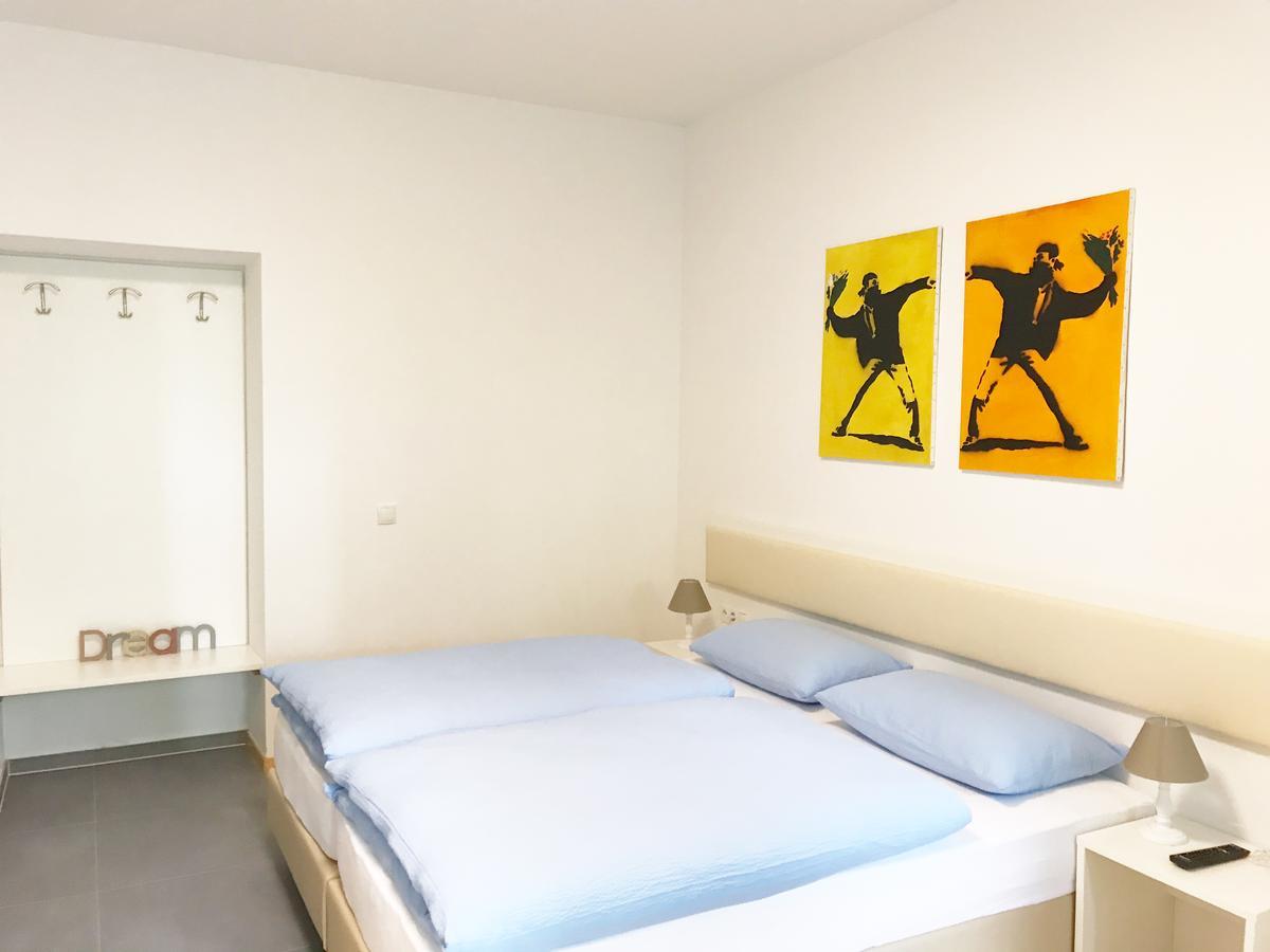 Отель Manzoni Premium Мерано Экстерьер фото